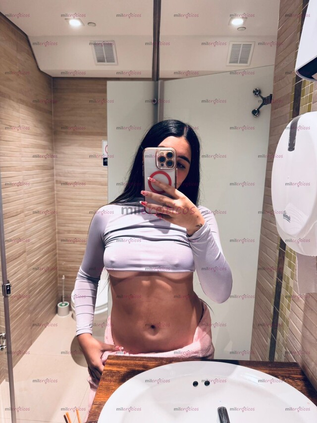 FOTOS DE RUBIA DULCE CON MENTE MUY TRAVIESA Y MANOS SIN LIMITES