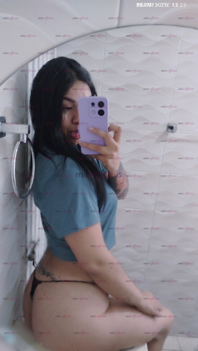 FOTOS DE SOY VICTORIA, HERMOSA PELINEGRA ESPERANDO POR TI