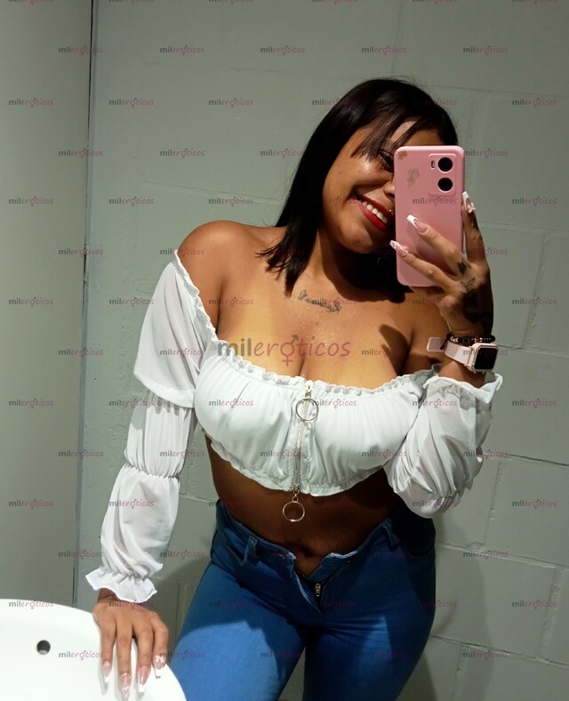 FOTOS DE SOLO DOMICILIOS UNIVERSITARIA DULCE Y TRAVIESA PARA CONSENTIRTE