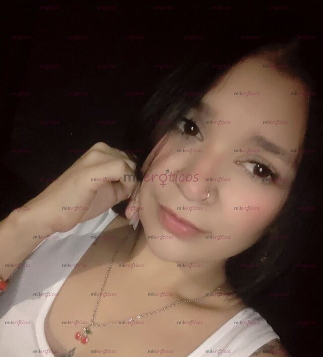 FOTOS DE FLAQUITA TATUADA Y TALLADITA LISTA PARA CUMPLIR TUS DESEOS SEXUALES