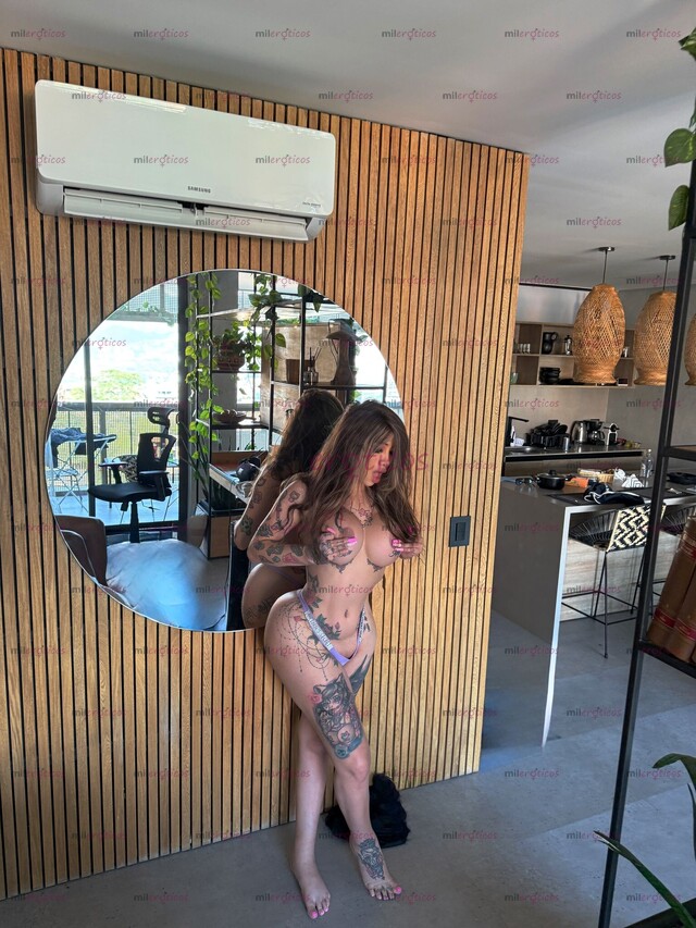 FOTOS DE GATITA CULONA Y TETONA SEDIANTA DE UN MACHO