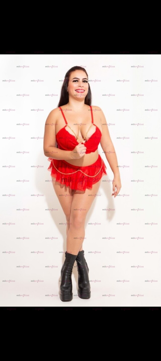 FOTOS DE KATTY TETONA ATRACTIVA, ATENTA, COMPLACIENTE. DIVERTIDA PARA PASARLA AGRADABLE