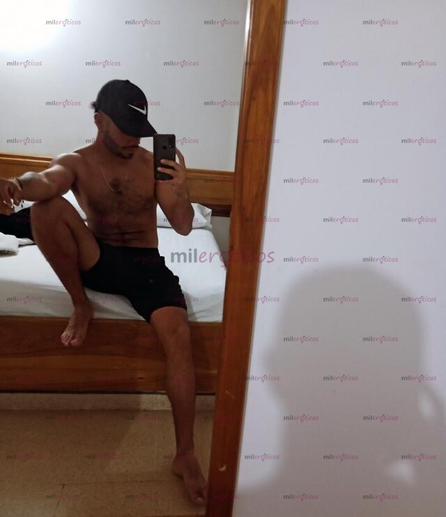 FOTOS DE JOVEN SERIO RESERVADO VELLUDO Y COMPLACIENTE DISCRETO VERSÁTIL