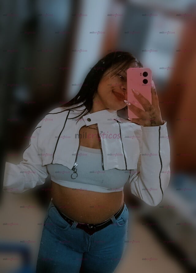 FOTOS DE HERMOSA UNIVERSITARIA DULCE Y TRAVIESA PARA CONSENTIRTE Y PASAR UN RATO AGRADAB