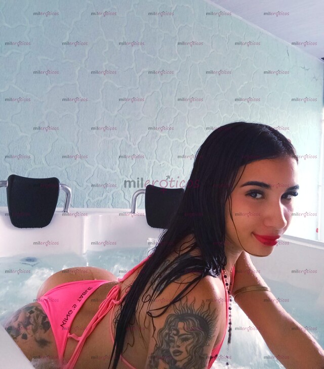 FOTOS DE FLACA MUÑEQUITA DE LINDO ROSTRO, ESPERANDO PARA CONOCERTE EN CEDRITOS