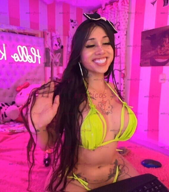 FOTOS DE EXÓTICA EXTRIPER CON CURBAS QUE TE VOLVERÁN LOCO