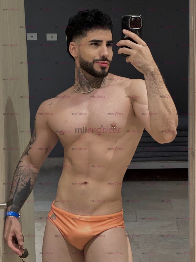 FOTOS DE CHICO COLOMBIANO EXCLUSIVO DISPUESTO A COMPLACERTE