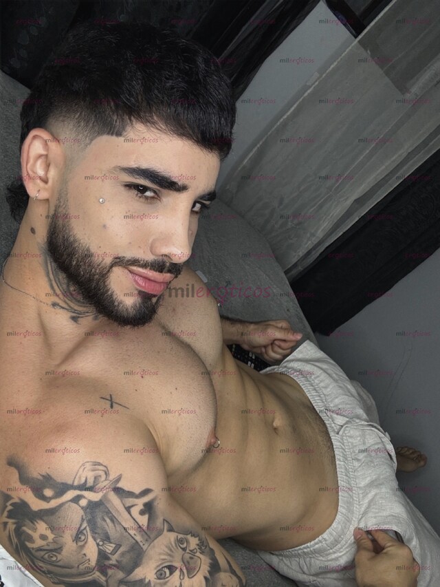 FOTOS DE CHICO COLOMBIANO EXCLUSIVO DISPUESTO A COMPLACERTE