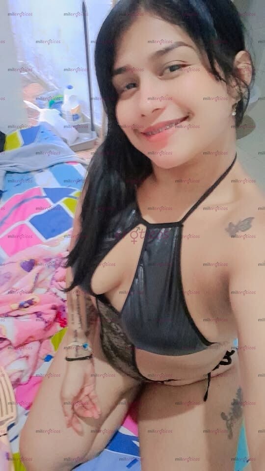 FOTOS DE HERMOSA MORENA ARRECHA CON MUCHA GANA DE SEXO DE PASO X TU CIUDAD