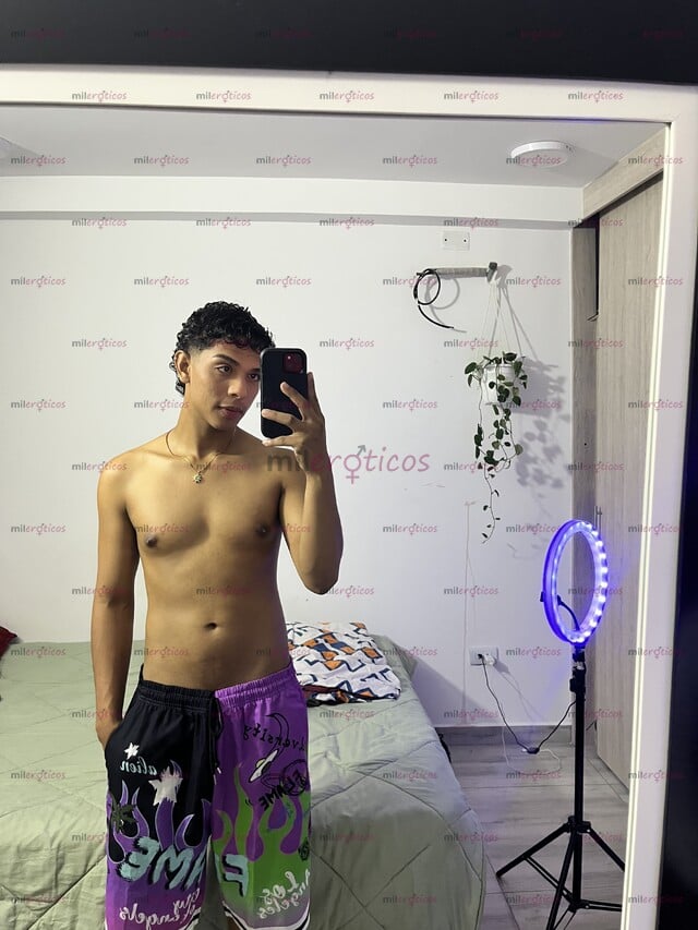 FOTOS DE CHICO TRAVIESO DOMINANTE VERSÁTIL EN TU CIUDAD