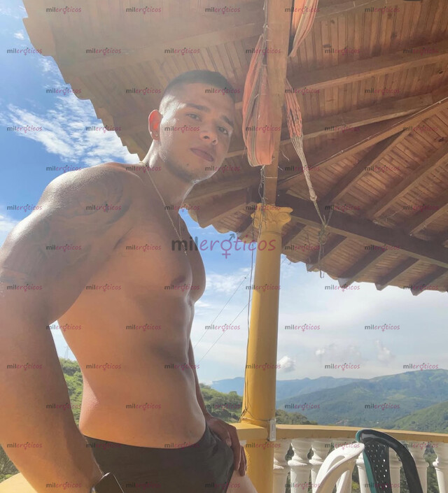 FOTOS DE TU MEJOR ELECCION UN SCORT PAISA VERGON CON MUCHAS GANAS DE PASARLA BIEN .