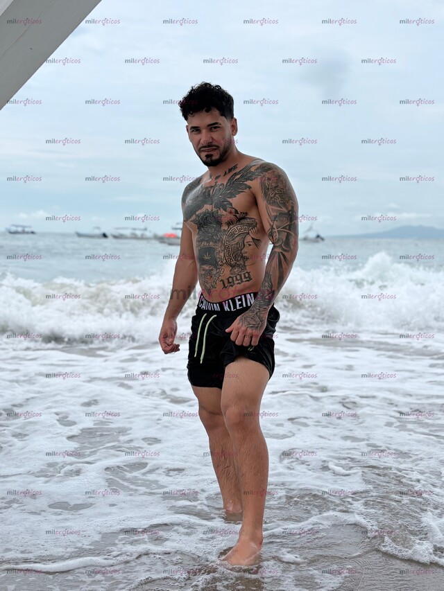 FOTOS DE 1CUBANO BERGON 22 CENTÍMETROS DISPONIBLE PARA PAREJAS SWINGER Y TRÍOS