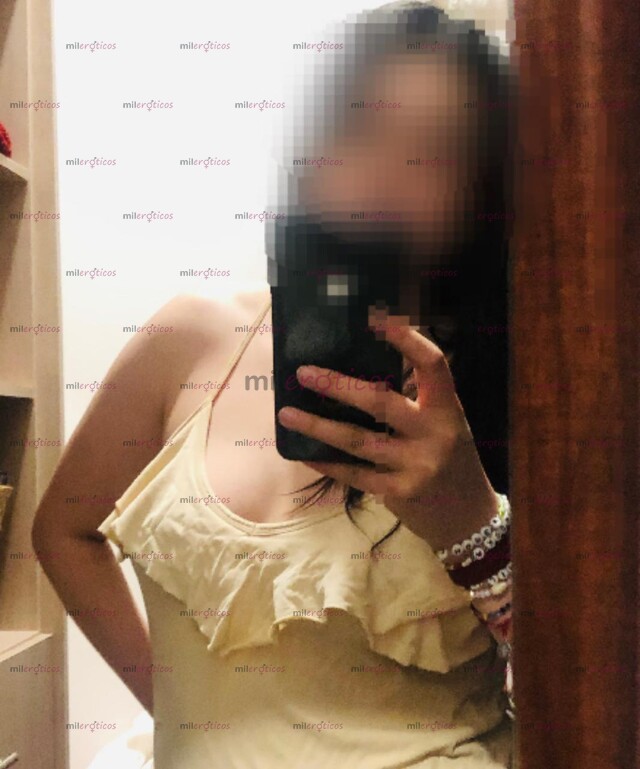 FOTOS DE CHICA ALTA 1.75 BLANCA PELO NEGRO PURA MAGIA TALL GIRL 5.7 FT. BLACK LONG HAIR