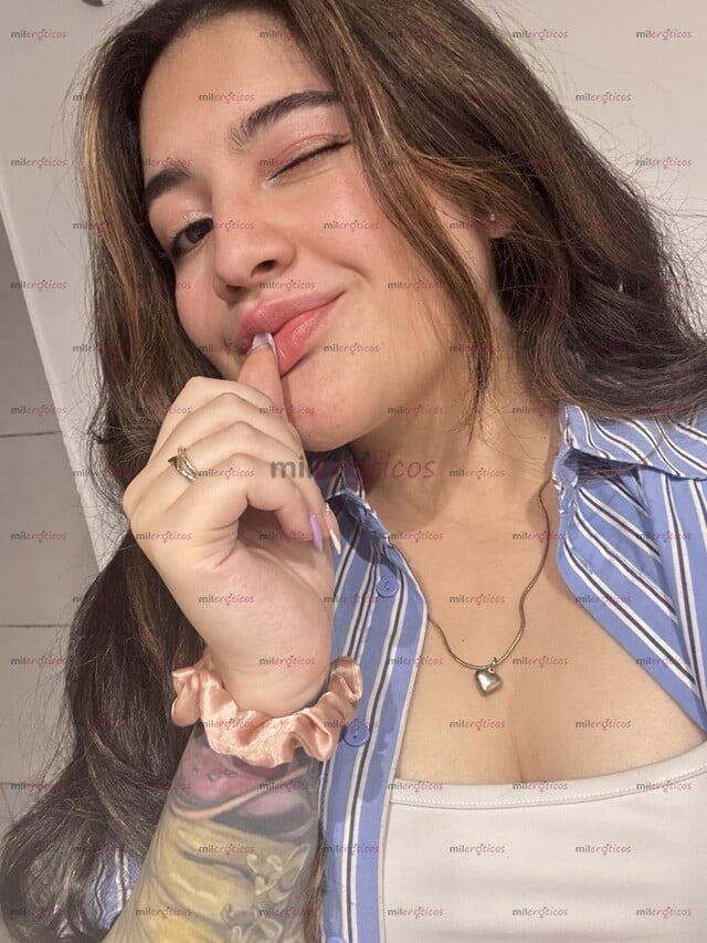 FOTOS DE CULO GRANDE CON PUSY ROSADITA, CON CABELLO CASTAÑO
