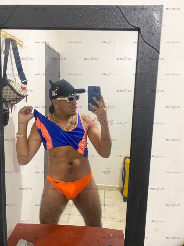 FOTOS DE JOVEN LATINO MORENO 22 AÑOS DISPUESTO A TODO VEN YA!!