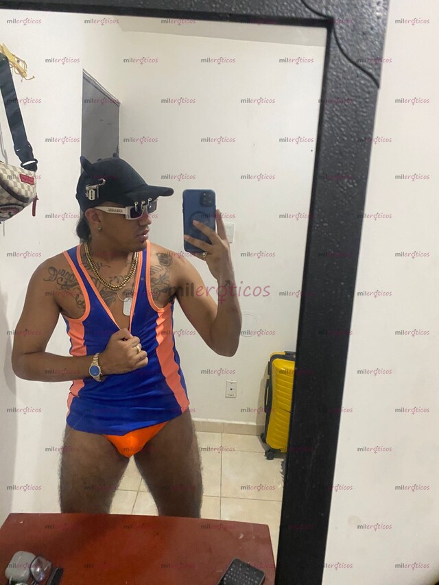 FOTOS DE JOVEN LATINO MORENO 22 AÑOS DISPUESTO A TODO VEN YA!!