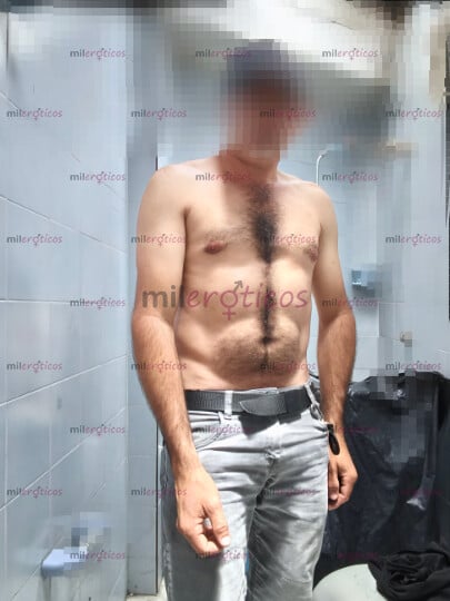 FOTOS DE ERES ESA MUJER ESTRESADA QUE BUSCAS SALIR DE LA RUTINA UN MASAJE Y FINAL FELIZ