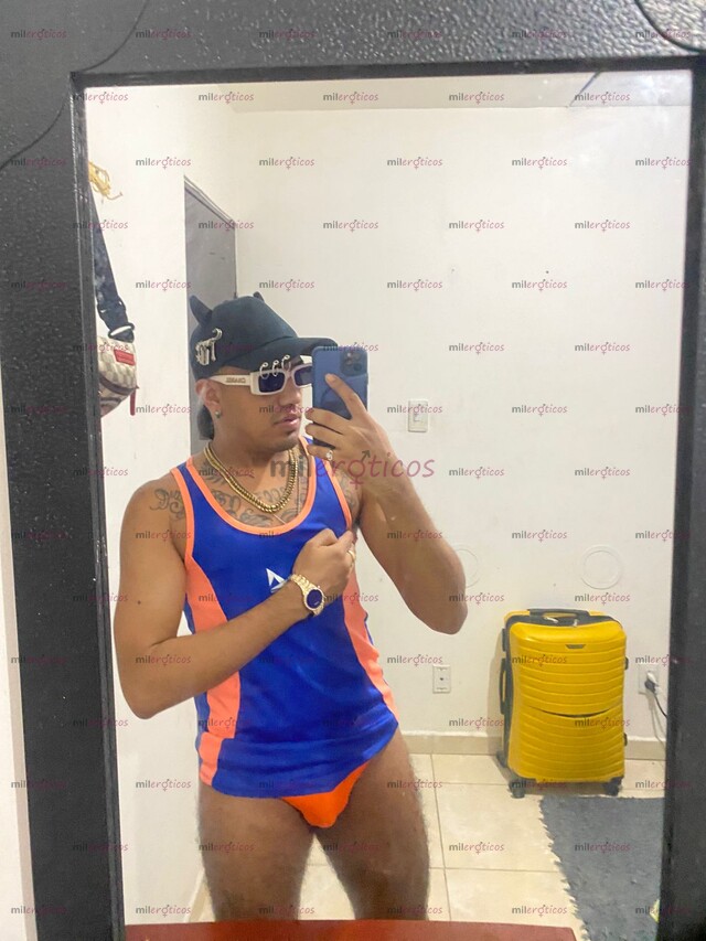 FOTOS DE JOVEN LATINO MORENO 22 AÑOS DISPUESTO A TODO VEN YA!!