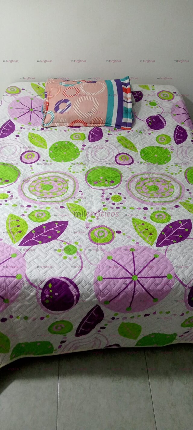 FOTOS DE VIDEOLLAMADA , TETONA COMPLACIENTE ESCORT TE ESPERA!