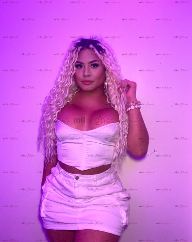 FOTOS DE ESPECTACULAR TRANS ACTIVA Y FEMENINA AMBOS ROLES, DE VISITA CON LUGAR