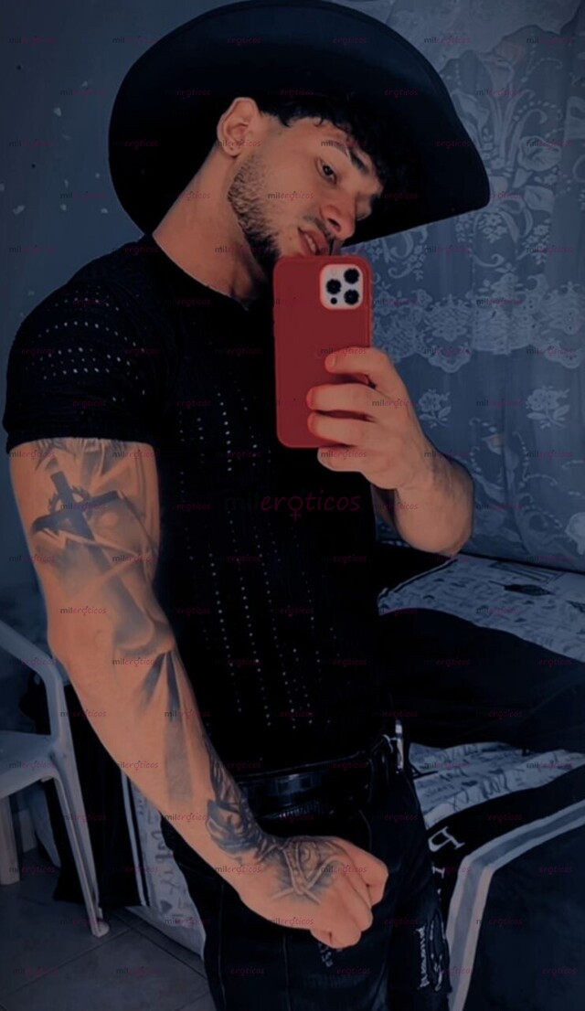 FOTOS DE CUBANO BERGON 23 CENTÍMETROS LISTO PARA ROMPERTE EL CULO