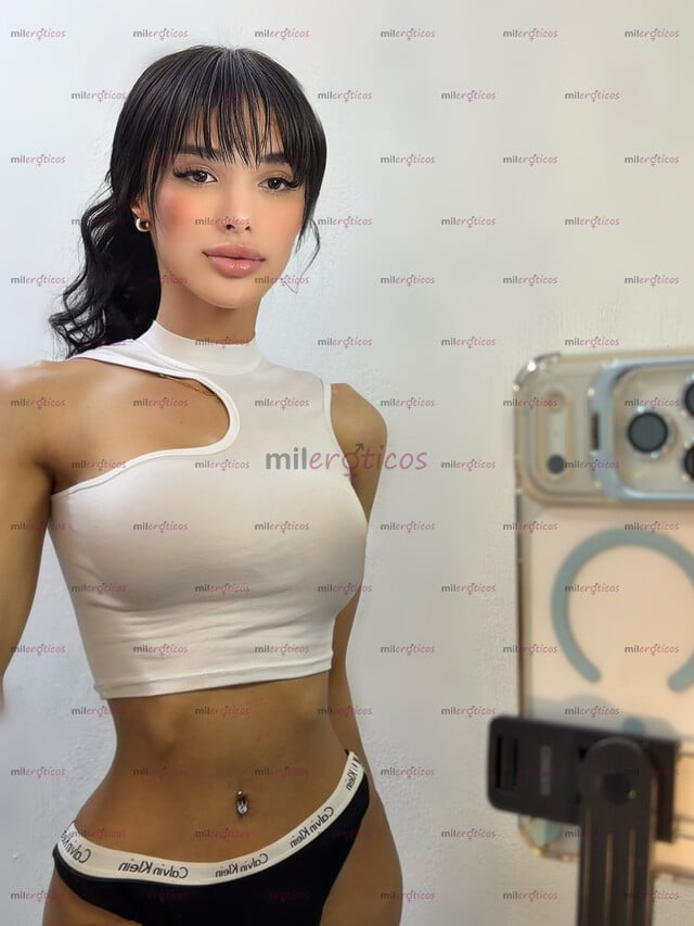 FOTOS DE CHICA QUE NO PUEDE PASAR DESAPERCIBIDA ÚNICOS DÍAS DISPONIBLE EN MTY