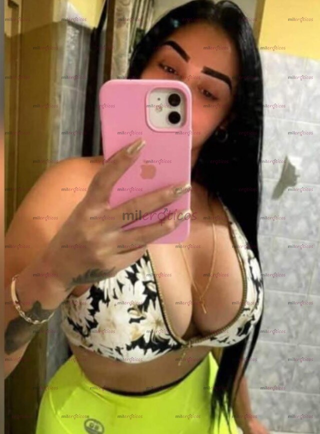 FOTOS DE RICA CULONA CON CURVAS PERFECTAS PARA QUE TE PIERDAS EN ELLAS