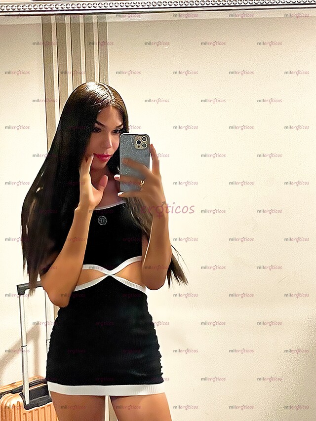 FOTOS DE SALUDOS NENA TRANS ALTA ESBELTA HORMONIZADA.