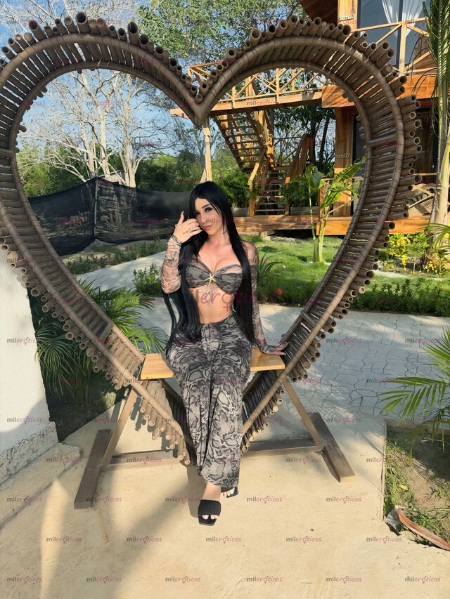 FOTOS DE LINDA MUÑEQUITA BARBIE PELINEGRA TATUADA SEXUAL