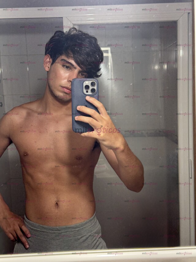 FOTOS DE LINDO Y MORBOSO CON GANAS DE PASARLA BIEN