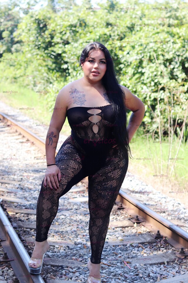 FOTOS DE DANIA MENDOZA ROMPECULOS 69 AL NATURAL CON LUGAR DISPONIBLE