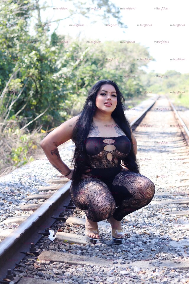 FOTOS DE DANIA MENDOZA ROMPECULOS 69 AL NATURAL CON LUGAR DISPONIBLE