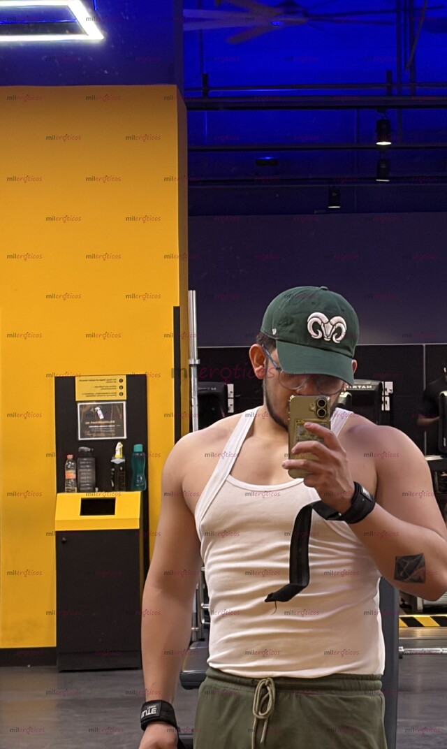 FOTOS DE JOVEN ACT 18 CM GRUESO DISPONIBLE EN CENTRO CDMX
