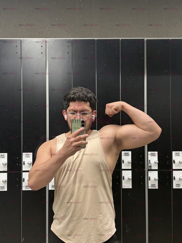 FOTOS DE JOVEN ACT 18 CM GRUESO DISPONIBLE EN CENTRO CDMX