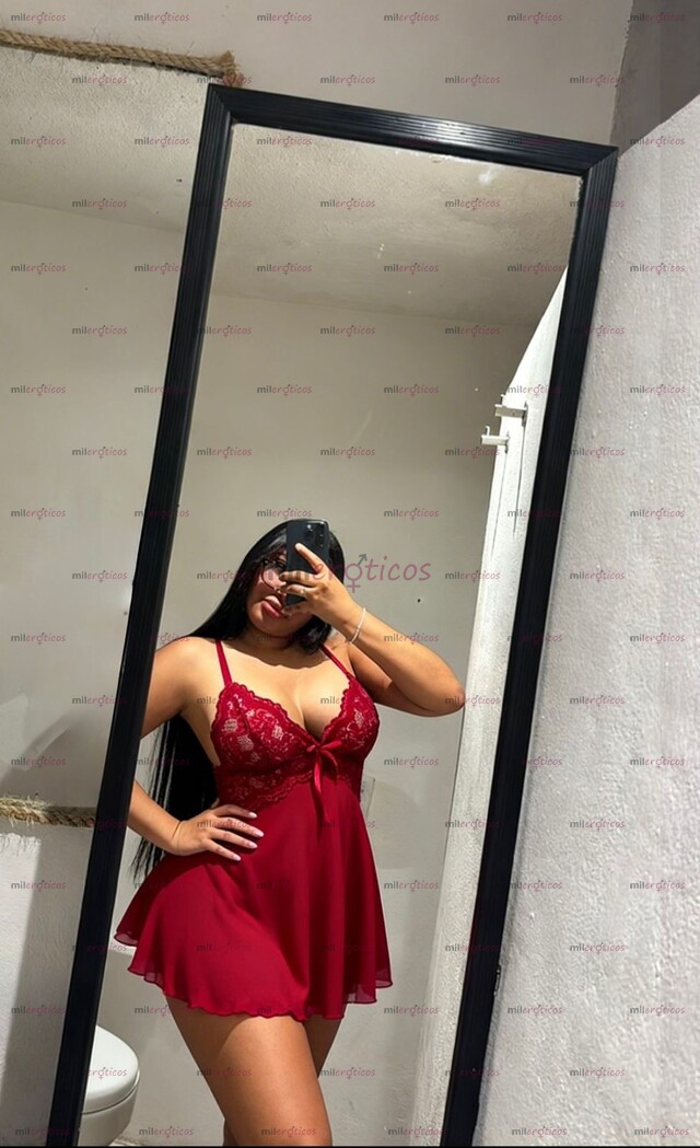 FOTOS DE MUÑEQUITA DE 19 AÑOS MORENA CHICHONA ARDIENTE