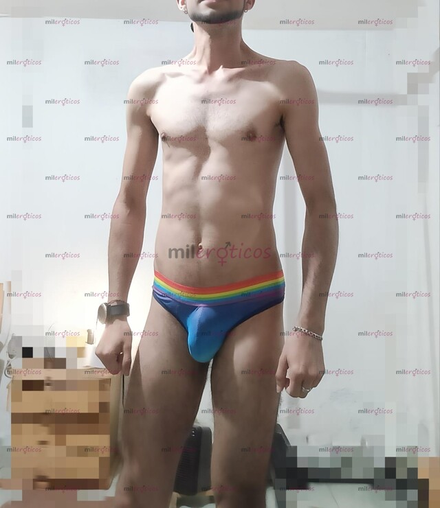 FOTOS DE MACHO PARA MACHO.PASIVO, SUMISO, SERIO. CON TOTAL DISCRECIÓN