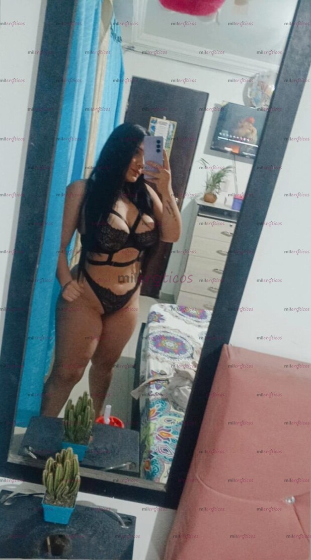 FOTOS DE LINDA Y EXTROVERTIDA SAMMY DISPUESTA A COMPLACERTE ESCRIBEME PARA PASARLA RICO