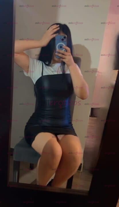 FOTOS DE SOY SAMADHI TENGO 21 AÑOS, MUY ACCESIBLE Y CON MUCHO DESEO SEXUAL