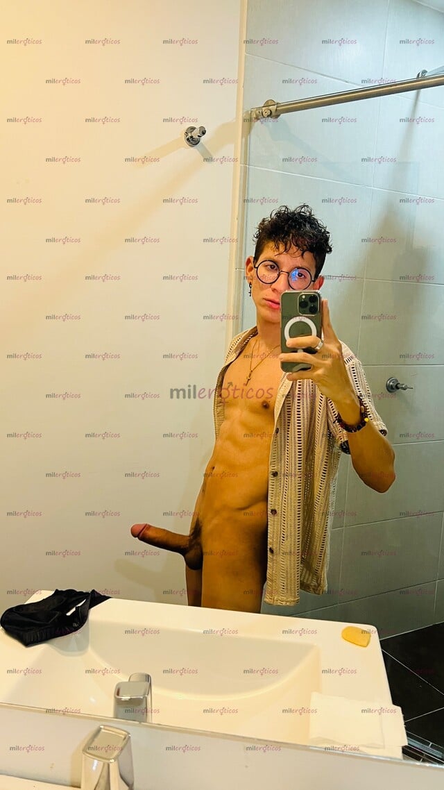 FOTOS DE FLACO VERGON Y GRUESA MASAJISTA DE ANO Y CUERPO