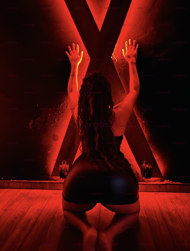 FOTOS DE VEN Y PECA CON MIGO TU MONJITA CALIENTE Y ARRECHA CON GANAS DE COJER