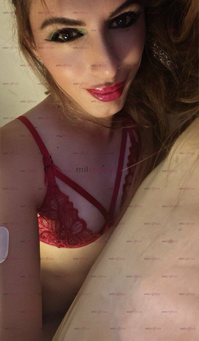 FOTOS DE MUY TIERNA SOY PASIVA MUY COMPLACIENTE EN LA CAMA