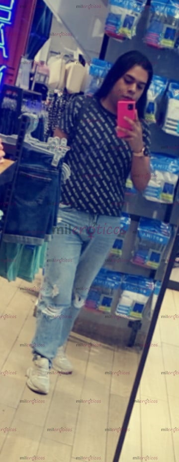 FOTOS DE CHICA TRANS FEMENINA ESCORT INICIANDO EN ESTO