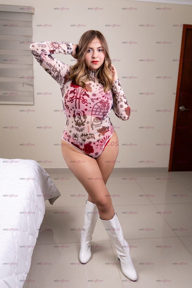 FOTOS DE LINDA JOVENCITA DE 20 AÑOS CARITA DE ANGEL PERO MUY TRAVIESA