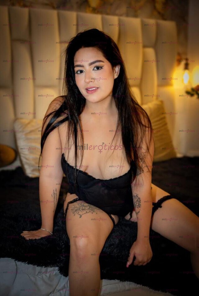 FOTOS DE CORAL , CARITA ANGELICAL CON UN CULO RICO