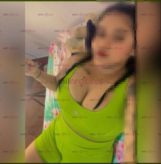 FOTOS DE HOLIS CARIÑO LLEGÓ A ESTE HERMOSO PUEBLO UNA LINDA CHICA PARA REGALARLE MOMENTOS