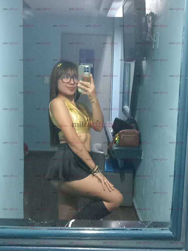 FOTOS DE FLACA CACHONDA Y MUY COMPLACIENTE PARA HACER REALIDAD TODAS TUS FANTASÍAS