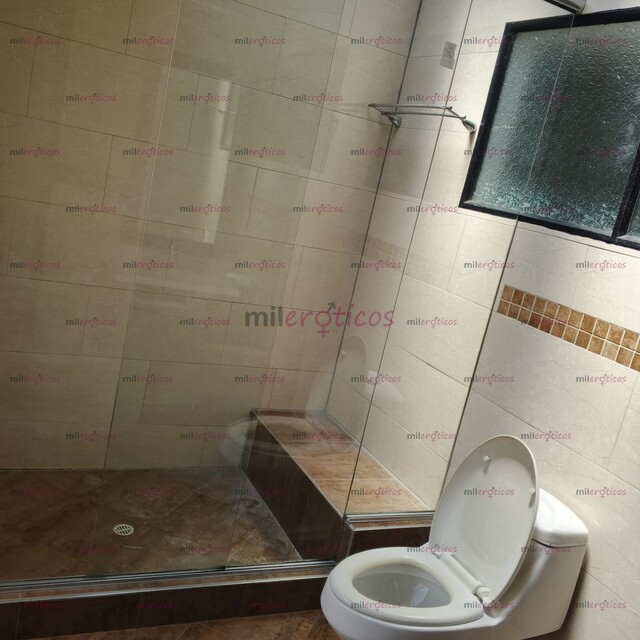 FOTOS DE EN BOGOTÁ HERMOSA CASA DE TRABAJO PARA CHICAS DE ALTO NIVEL SECTOR ENGATIVA