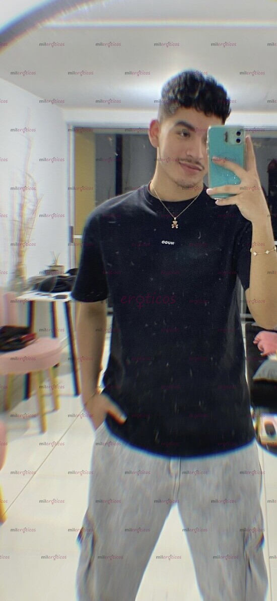 FOTOS DE DISPONIBLE CHICO PINTA JOVEN PASIVO MEDELLÍN