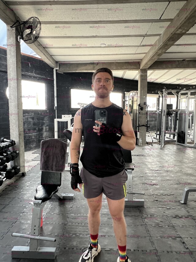 FOTOS DE PASIVO NALGÓN Y COMPLACIENTE, BUSCANDO APOYO Y PASARLA BIEN