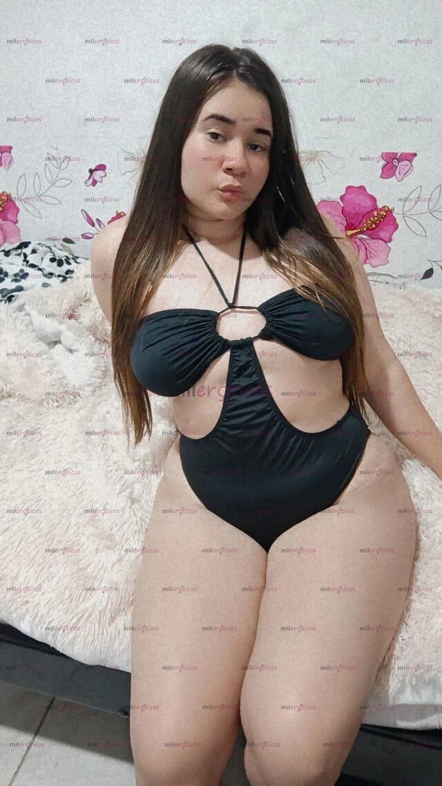 FOTOS DE VICTORIA 50 K LA HORA CON ORAL AL NATURAL BLANQUITA ACUERPADA